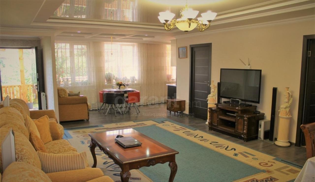 Armen'S B&B Sevan Luaran gambar
